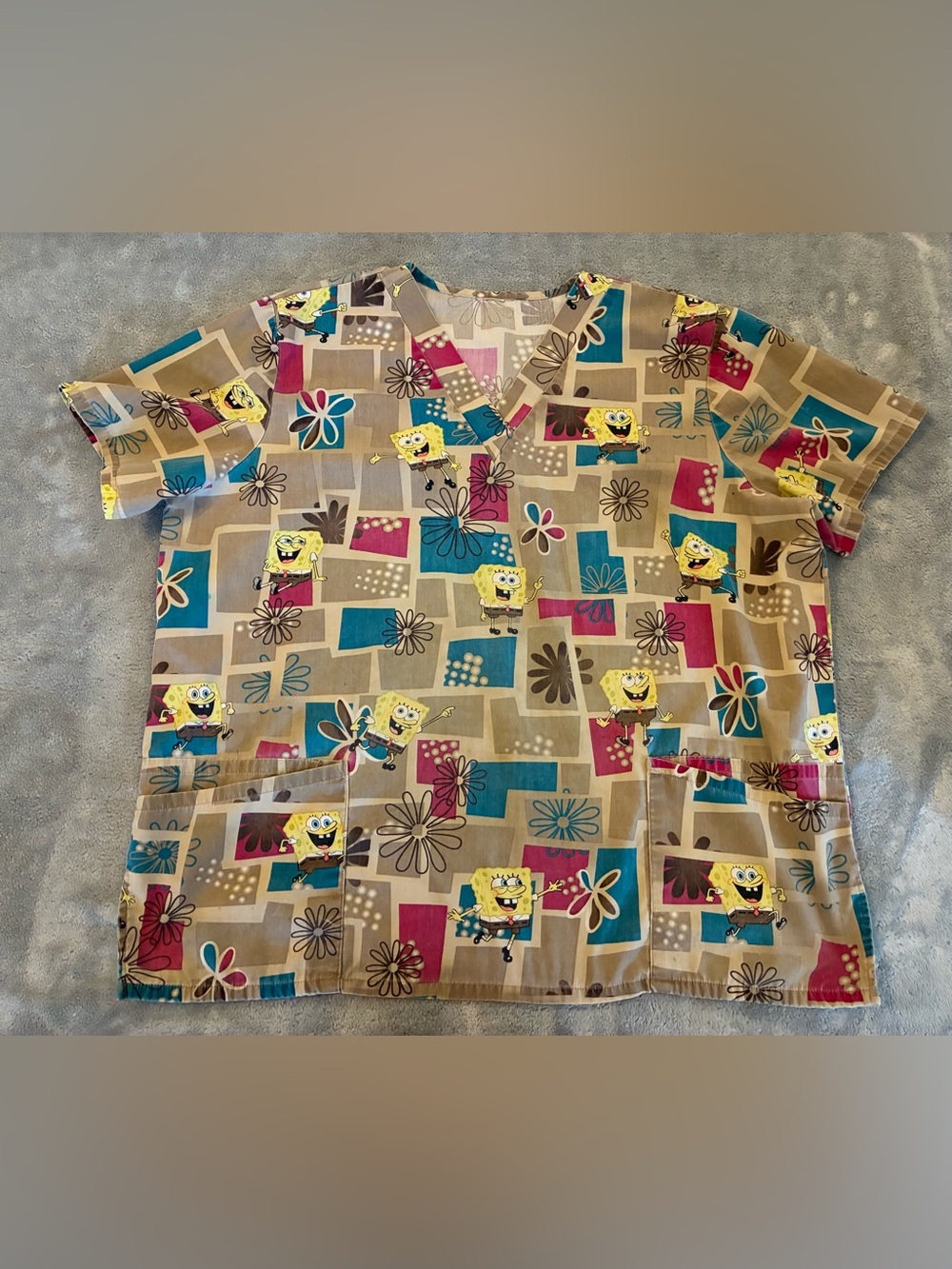 Women’s SpongeBob SquarePants Print Scrub Top - Multi Color Size X-Large